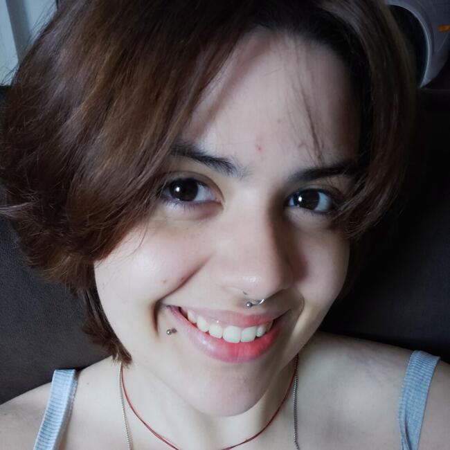 Babysitter in São José do Rio Preto: Beatriz