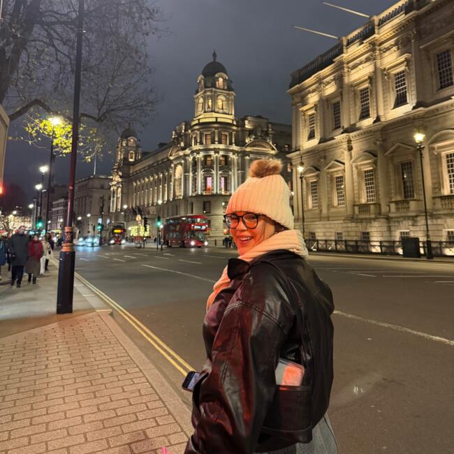 Babysitter in Mandurah: Zara