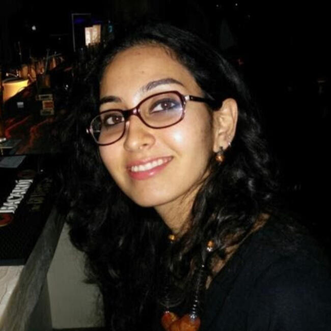 कोलकाता में बेबीसिटिंग की नौकरी: Dr. Shilpa