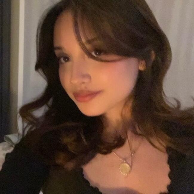 Babysitter in Orléans: Camille