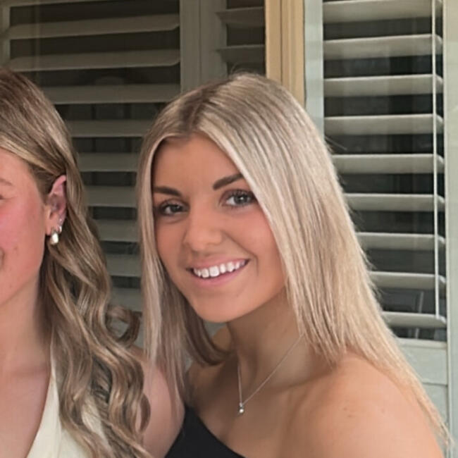 Babysitter in Melbourne: Caitlyn