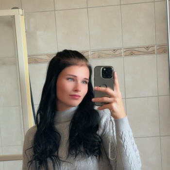 Babysitter Job in Ennsdorf: Babysitter Job Melek