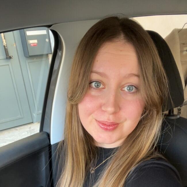 Babysitter in Villeurbanne: Anaïs
