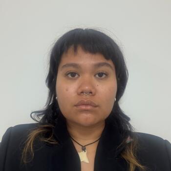 Babysitter in Townsville: Joane