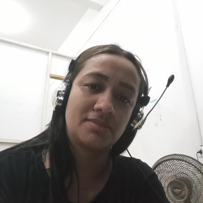 Babá em Tailândia: Nilcilene matias