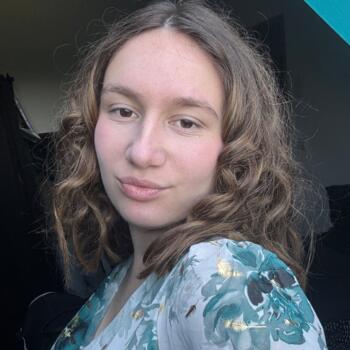 Babysitter in Saint-Jean-le-Blanc: Maëlie