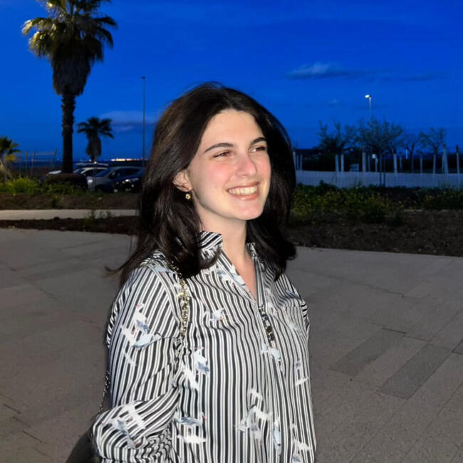 Babysitter in Lecce: Raffaella