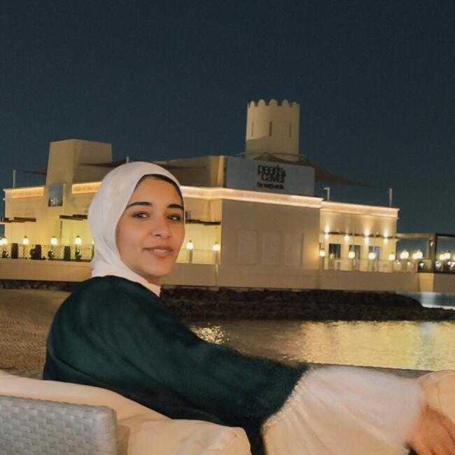 Babysitting job in Abu Dhabi: ايمان
