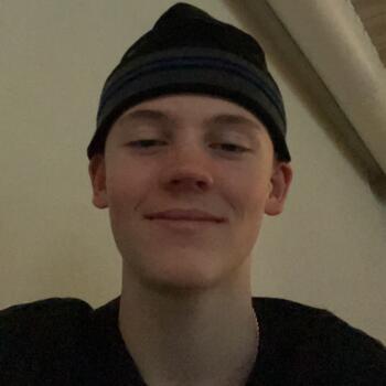 Barnvakt i Lidingö: Lukas