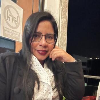 Trabajo de niñera en San Pedro (Poás): trabajo de niñera Nidia