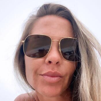 Trabalhos de ama em Espinho: Trabalho de babysitting Fabi