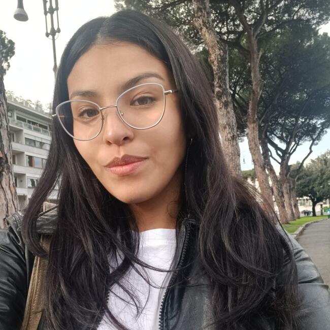 Babysitter in Seville: Lilian