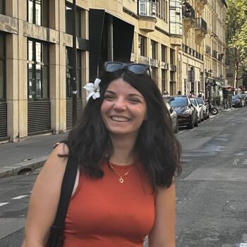 Babysitter a Vedelago: Veronica