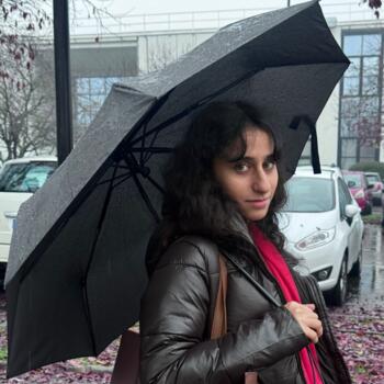 Babysitter Parma: Mishal