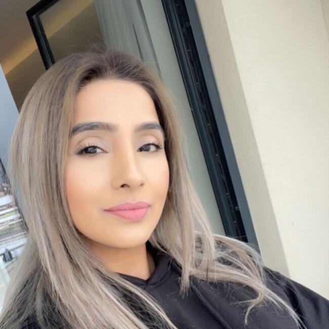 Varuška v Birmingham: Shareen