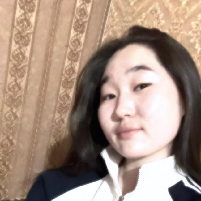 Babysitter in Ulaanbaatar: Эмүүжин