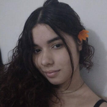 Babysitter in João Pessoa: Alana