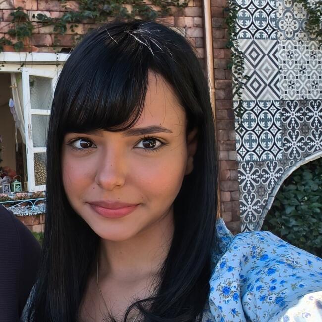 Babysitter in Belo Horizonte: Raquel