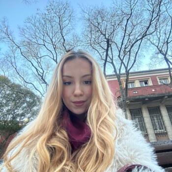 Babysitter em Alfragide: Carolina