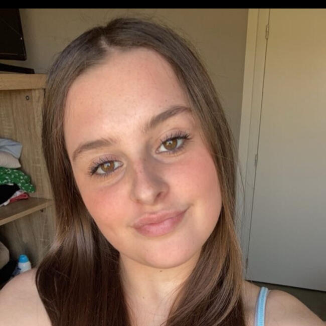 Babysitter in Antoing: Iwane