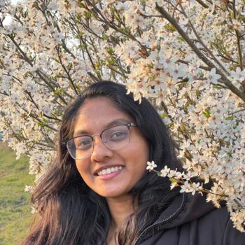 Babysitter in Jena: AKHILA