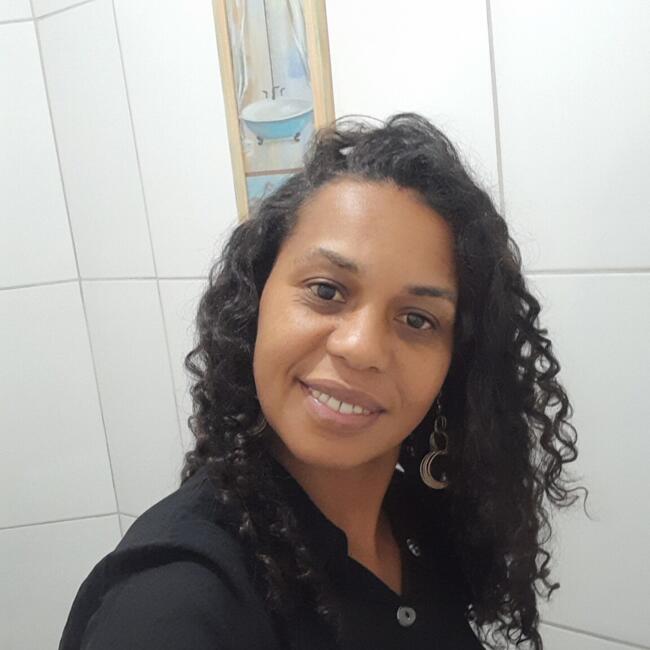 Babysitter in Itapevi: Cris