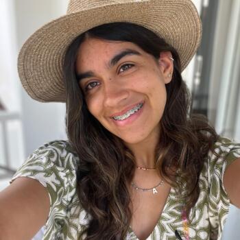 Babysitter em Famões: Alissa