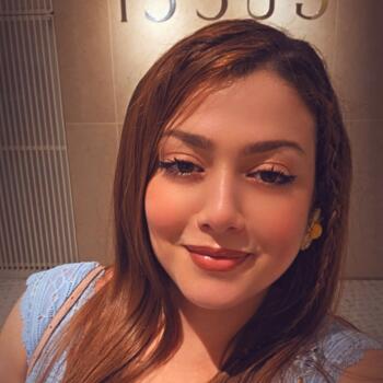 Babysitter in Paris: Zerguine lilya