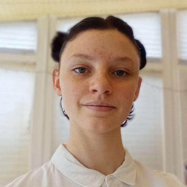 Babysitter in Nicosia: Kayla