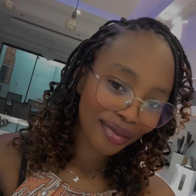 Babysitter in Dinslaken: Dolneide