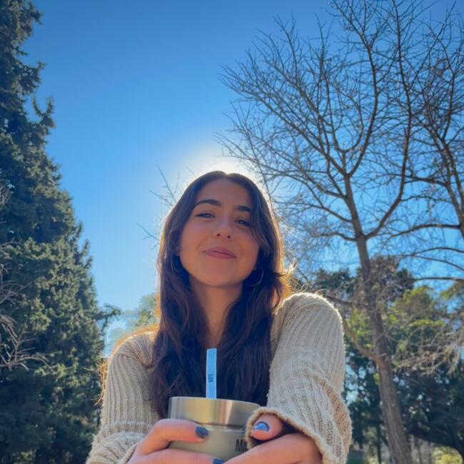 Niñera en La Plata: Victoria