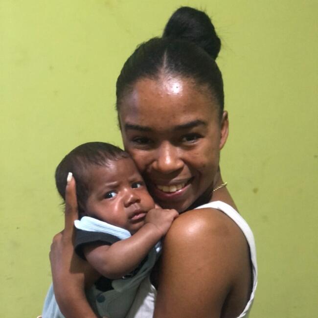 Niñera en Villa Altagracia: Yahire