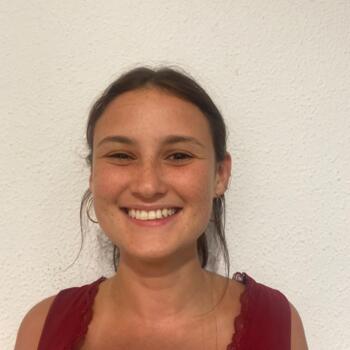 Babysitter Valencia: Maeve