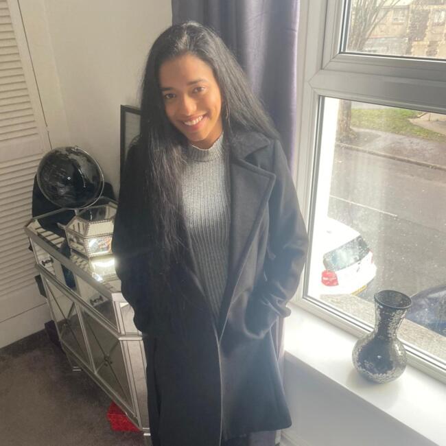 Babysitter in Cardiff: Jasmine