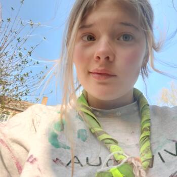 Babysitter in Gembloux: Manon