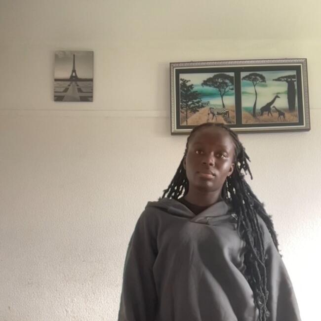 Babysitter in Saint-Denis: Kady