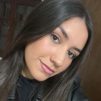Niñera en Alvear: Camila Magali