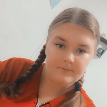 Babysitter in Carros: Camille