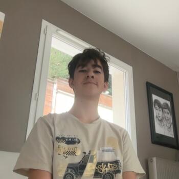 Babysitter in Lyon: Nathan