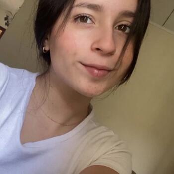 Babysitter in San Joaquín: Valeria