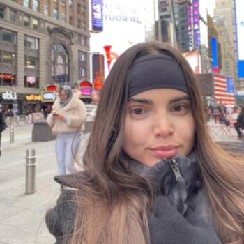 Babysitter in New York: Ana