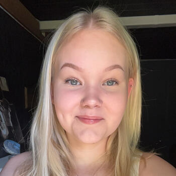 Babysitter in Mikkeli: Nia