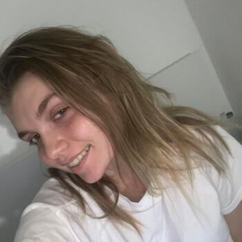 Babysitter in Franconville: Pauline