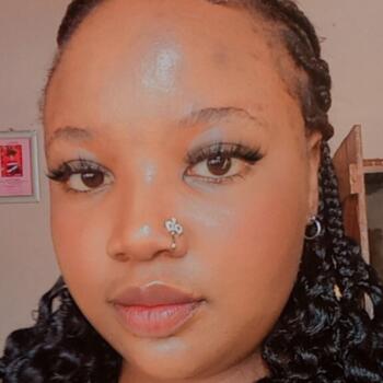 Babysitter in Katlehong: Brenda Angel