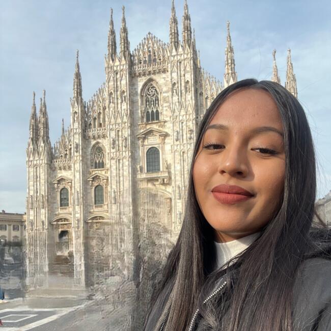 Babysitter in Pioltello: Valeria