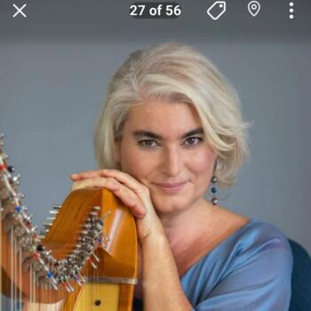Bébiszitter Solymár: Idikó