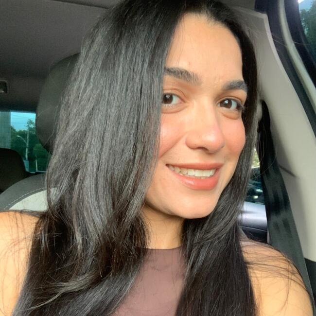 Babysitter in Fazenda Rio Grande: Carla