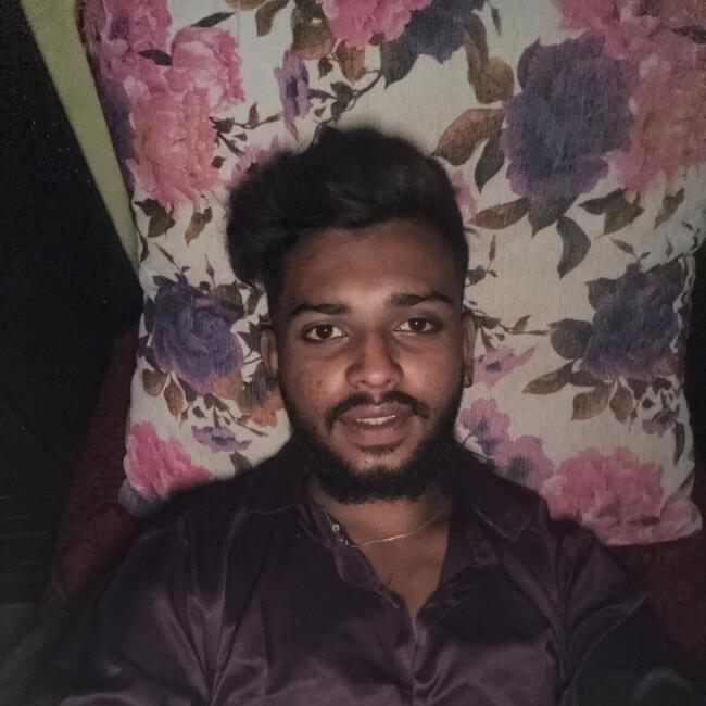 दिल्ली में बेबीसिटिंग की नौकरी: Joel