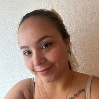 Babysitter in West Palm Beach: Wendy