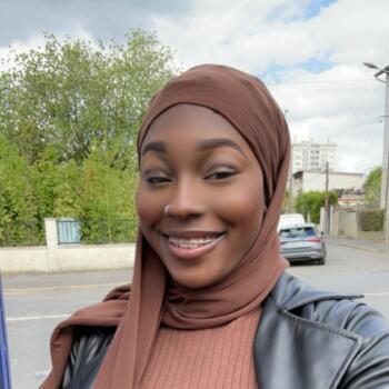 Babysitter in Goussainville: Aissatou